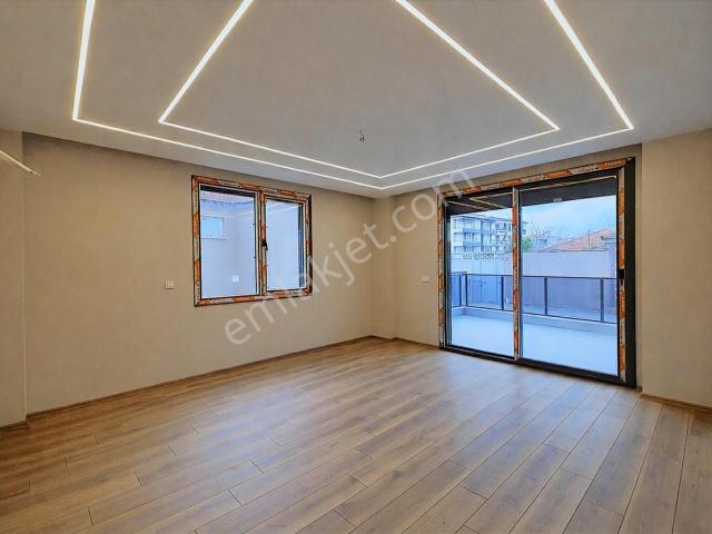 Umas Solutıon'dan Modern Konsept Kapalı Mutfak 2+1 Sıfır Daire