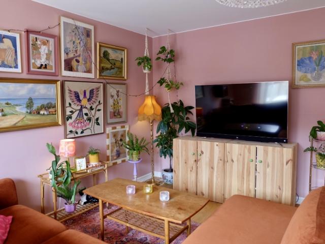 Umeå 2rok 10mån 10.350kr/mån