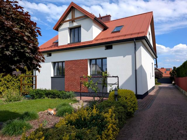 Umeblowany dom wolnostojący 130 m² na wynajem Brzesko