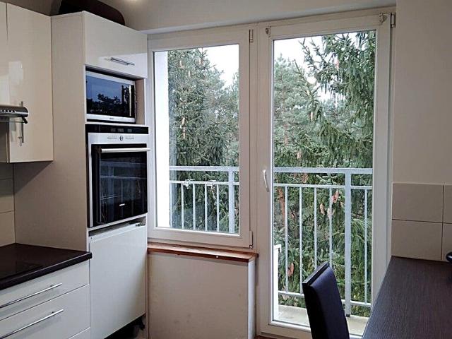 Umeblowane z balkonem Czeka na Ciebie Szczytnica