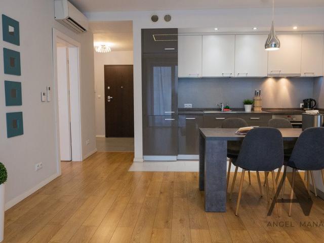 Umeblowane 2 pokojowe w centrum Wrocławia, Krawiecka