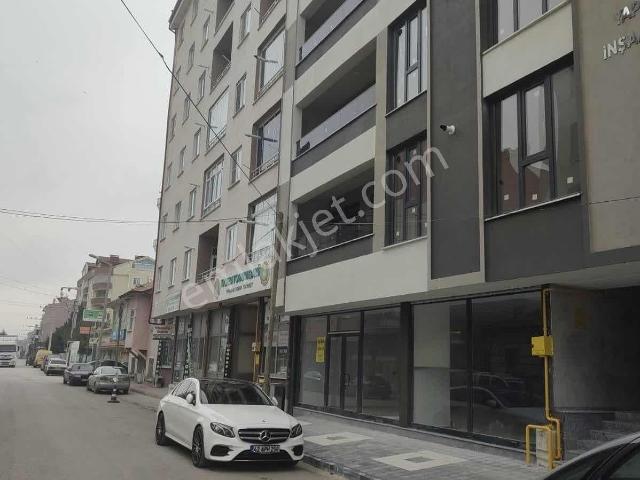Çumra Çarşı Merkezinde Satılık Yatırımlık 188m2 Dükkan
