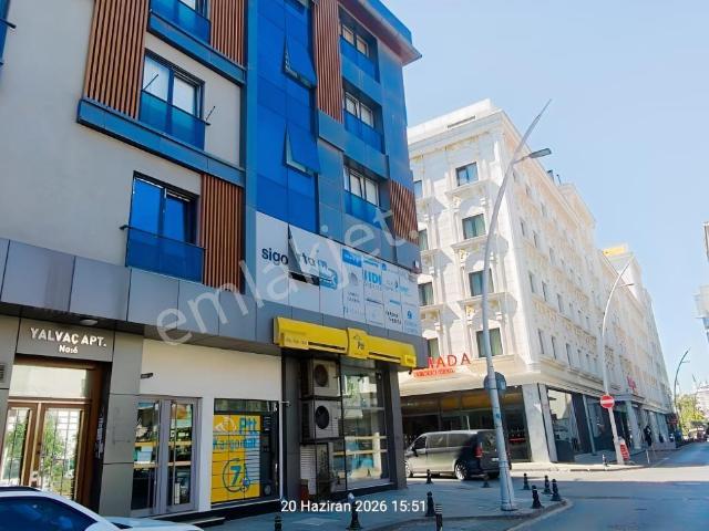 Ümraniye 2+1 Kiralık Daire Yeni Bina Metro Yanı 3.kat