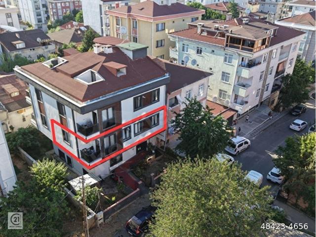 Ümraniye Aşağı Dudullu Mahallesinde Satılık 2+1 Daire