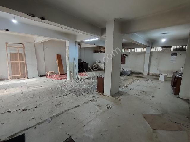 Ümraniye Dudullu Da Merkezi Konumda 90m2 Kiralık İş Yeri