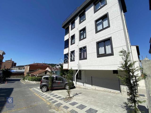 Ümraniye Huzur Mah.'de 2+1 90m2 Satılık Ters Dubleks Daire