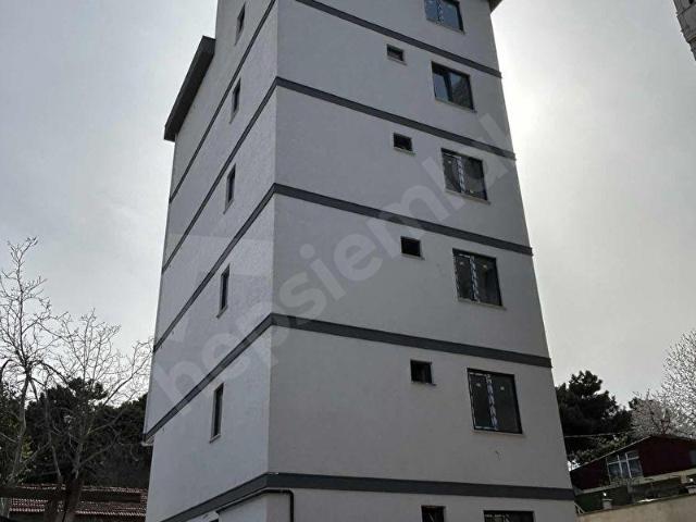ÜMRANİYE CEMİL MERİÇ MAH.2+1 BALKONLU SATILIK DAİRE 7.500.000