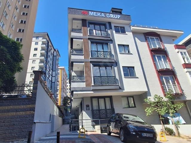 ÜMRANİYE İSTİKLAL MAH.2 DAİRE TEK FİYAT 4+2 160 M2 SIFIR LUX DUBLEX