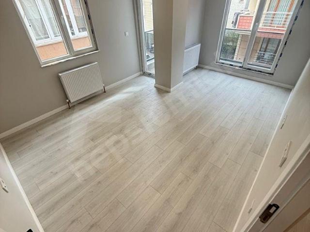 ÜMRANİYE SATILIK DAİRE 2+1 EN CAZİP FIRSAT İFM&METRO 5 DK !