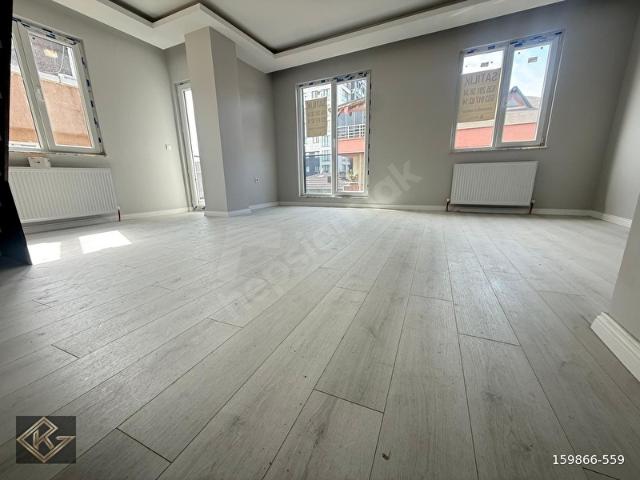 ÜMRANİYE SATILIK DAİRE 3+1 TERAS MANZARALI ASANSÖRLÜ&METRO 10DK!