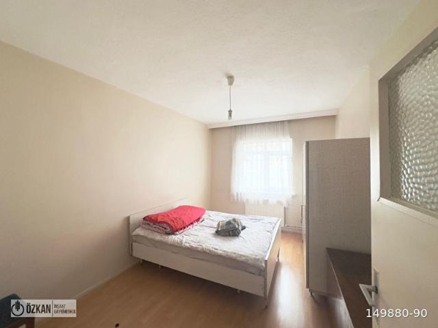 UMUT MAHALLESİ 1.KATTA 3+1 BALKONLU, KOMBİLİ SATILIK DAİRE