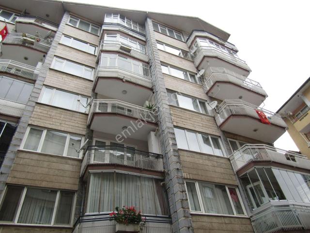 Umurbey Çobanbey Cd.asansörlü Lüks 3+1 125m2 Arakat Satılık Daire 3.800bintl