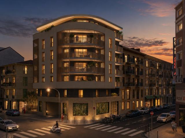 Un 5e étage au calme, deux balcons — entre le Port Lympia et. 90m² Nice