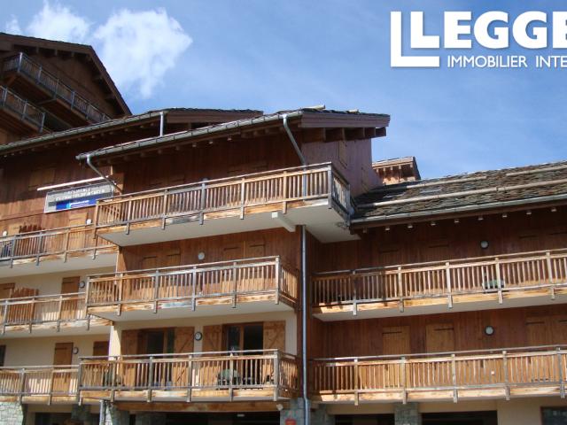 Un appartement T2 avec 1 chambre. Bail commercial. Chalet de Wengen, Les Coches, La Plagne