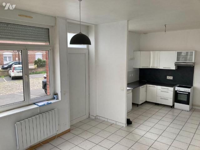 Un appartement de type duplex à louer à MERVILLE 59660 secteur ancienne gare un appartement.