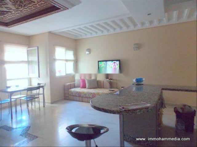 Un Appartement De Haut Standing Avec Piscine