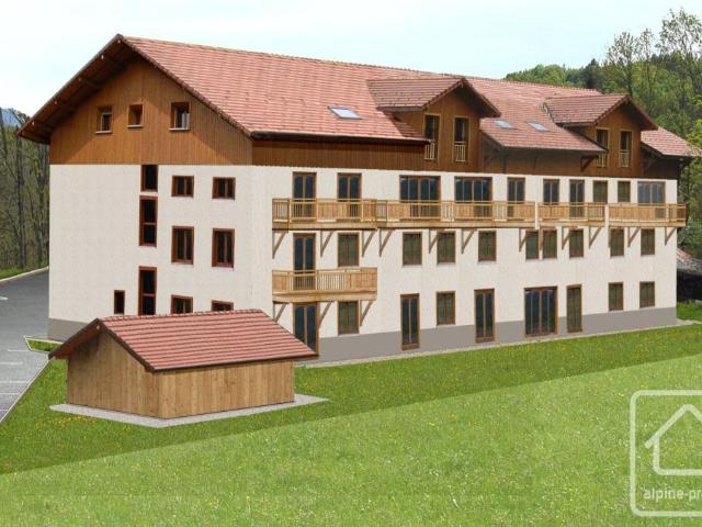 Un appartement duplex de 2 chambres en état brut 82,3 m². 82m² Onnion