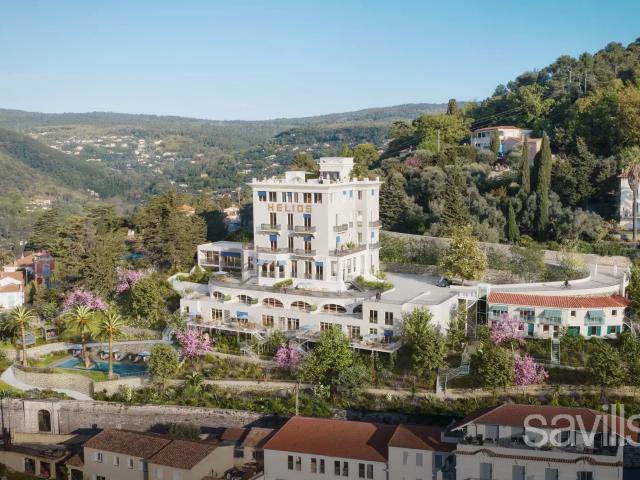 Un art de vivre sur les hauteurs de Grasse