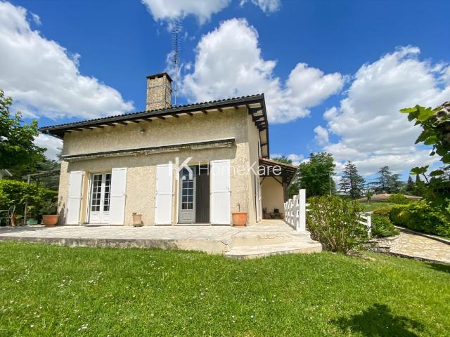 UN CADRE EXCEPTIONNEL POUR CETTE MAISON LUMINEUSE