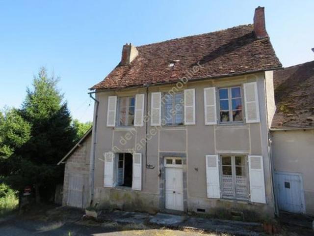 Un charme fou ! Maison à rénover
