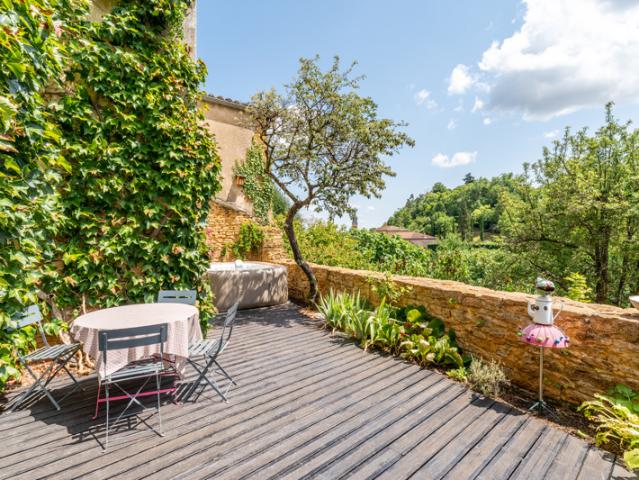 UN COUP DE COEUR ASSURE ! 4 chambres rénovation de qualité