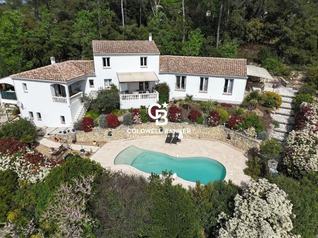Un Domaine d'Exception au Calme Absolu à haut rendement loca. 250m² Lorgues