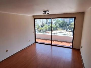Un dormitorio estacionamiento y bodega, metro colón
