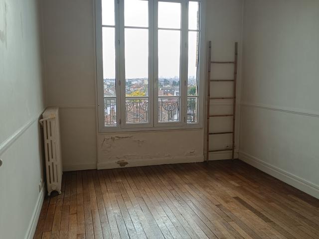UN DUPLEX À 10 MIN À PIED DU RER A  à ST MAUR DES FOSSES