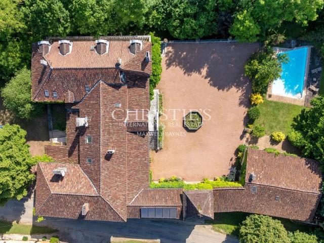 Un gentilhommière exceptionnel au cœur du Périgord Vert 727m² Brantôme
