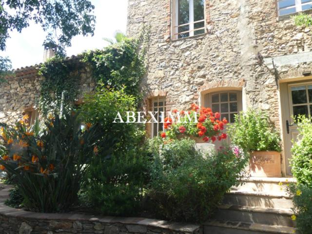 Un hameau provençal confidentiel à Sainte Maxime
