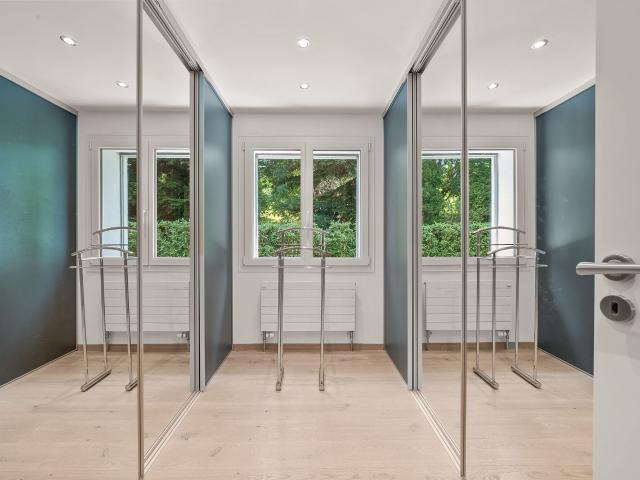 Un havre de paix rénové avec élégance, jardin luxuriant et studio | dreamo. Ch