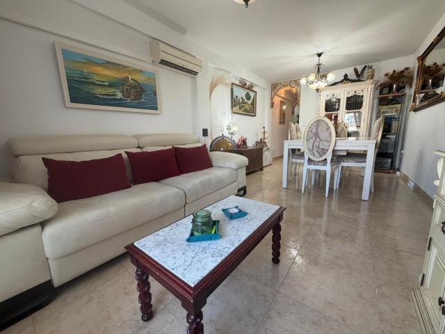 UN HOGAR CON TODAS LAS PRESTACIONES, JUNTO AL VIAL NORTE