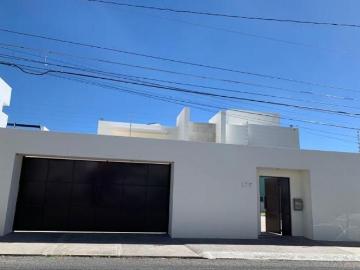 UN HOGAR PARA DISFRUTAR JURIQUILLA