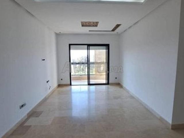 Un joli appartement en location à prestigia