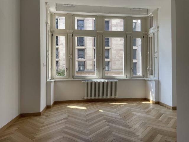 Un lumineux 5 pièces rénové – Neustadt / Rue Fischart