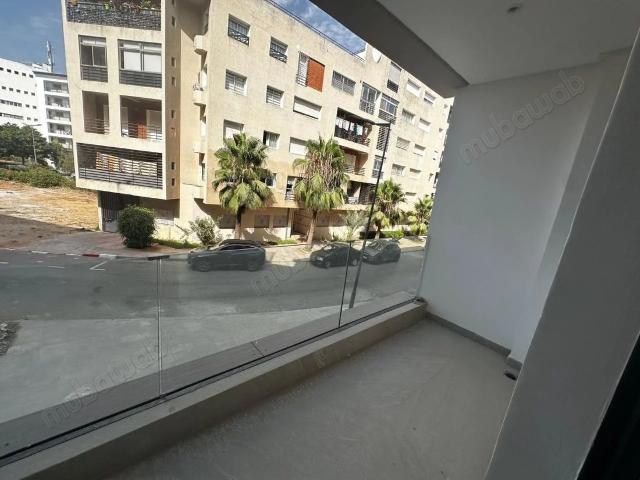Un magnifique apt neuf à vendre