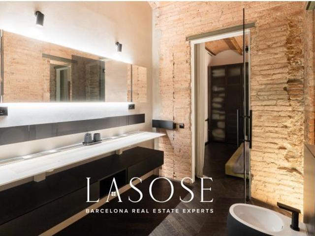 Un oasis de diseño en una finca regia del Eixample