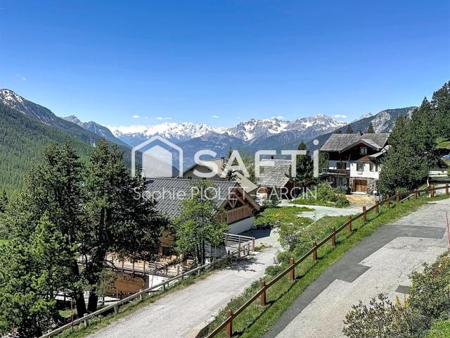 Un panorama d'exception sur Montgenèvre et ses sommets 216m² Montgenèvre