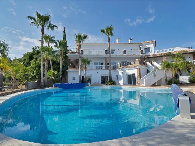 Un Refugio Real en La Capellanía, Benalmádena 750m² Benalmadena Costa