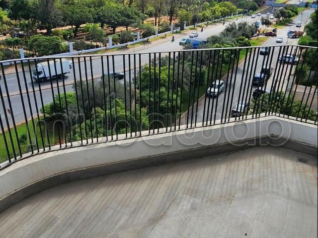 Un Studio avec balcon vue sur jardin