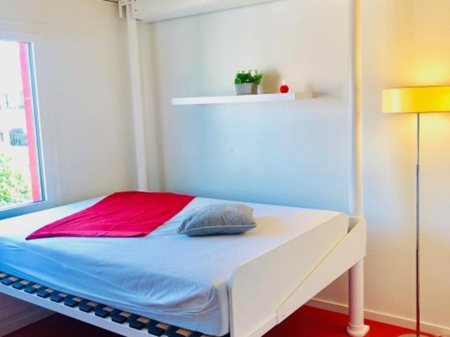 Un studio meublé Bon TL CHF 300.00 offert !