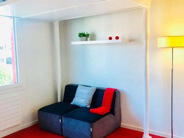 Un studio meublé – Bon TL CHF 300.00 offert !