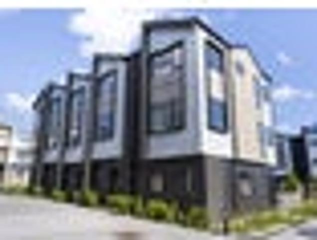 Unmatched 4 Bed Buying From $699K