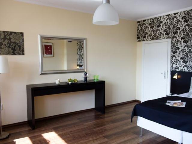 Unmöblierte 1 Zimmer Wohnung nähe Kaiserdamm