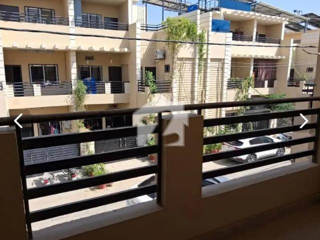Unoccupied House Of 120 Square Yards Is Available For sale In Scheme 33