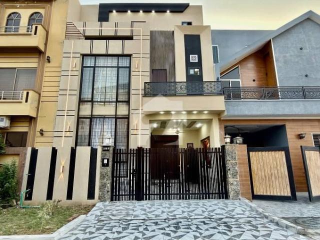 Unoccupied Prime Location House Of 5 Marla Is Available For sale In Citi Housing Society