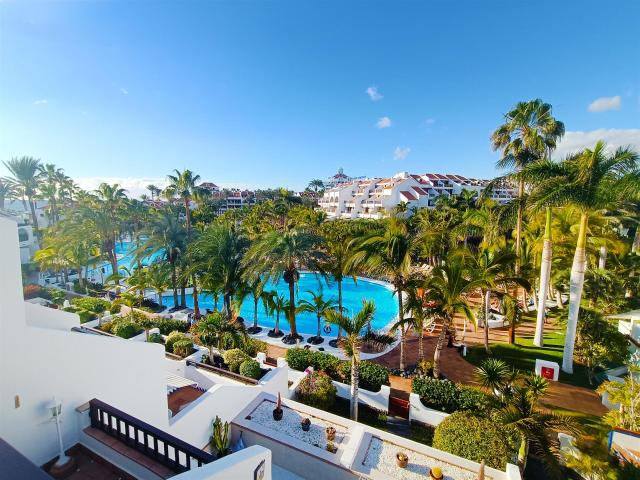 Una ubicación envidiable en el corazón de Las Américas, situ. 73m² Playa de los Cristianos