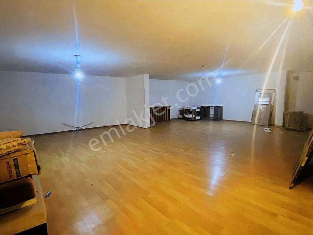 Ünalan Mah Yeni Bina Da Kiralık Dükkan