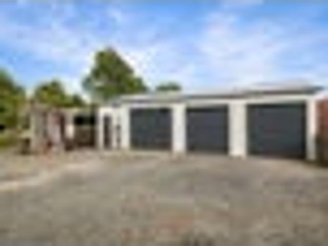 Unbeatable Lifestyle, Sheds and Land