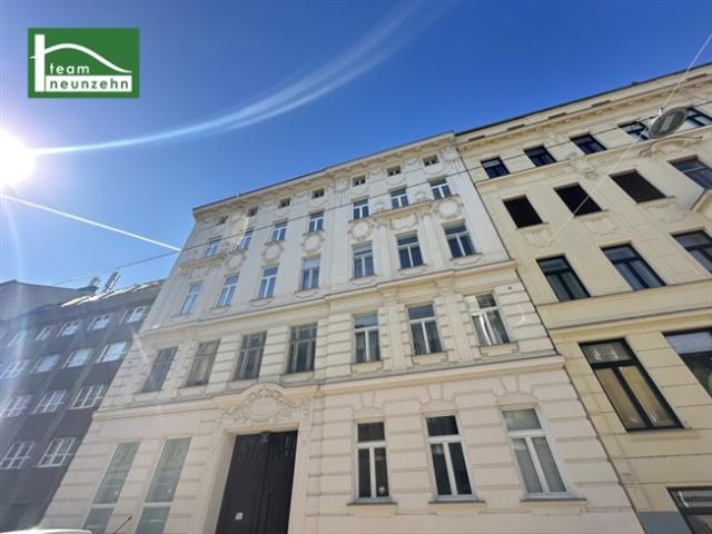 Unbefristet vermietete DG Wohnung mit Terrasse in ruhiger Gasse nahe U4 und U6! Lift und gepflegtes Gebäude!
